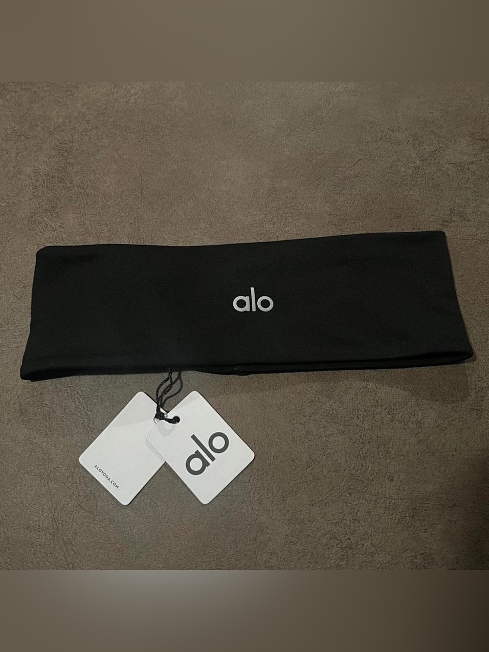 ALO Airlift Yoga Black Logo Headband - Picture 2 of 5